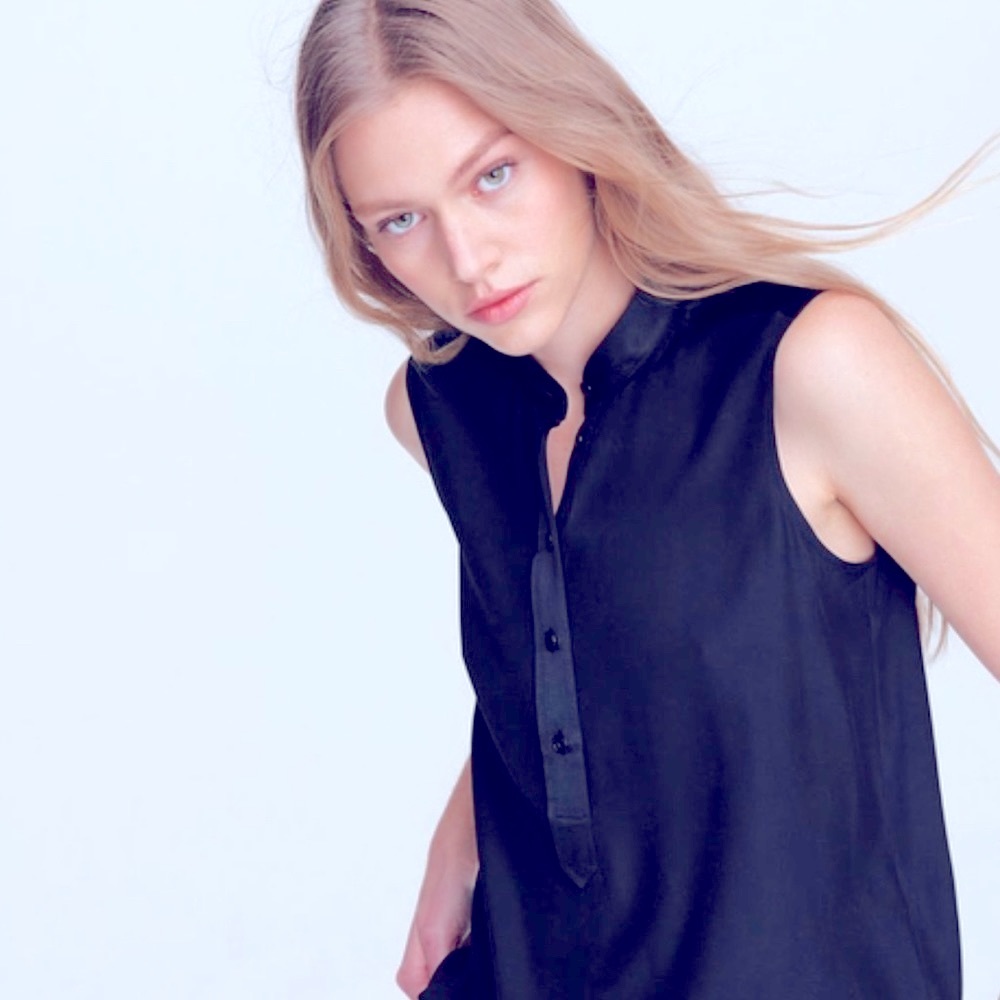 Rag and Bone 100% Silk Scarlet Silk Blouse Relaxed Fit Top $295.00 Small